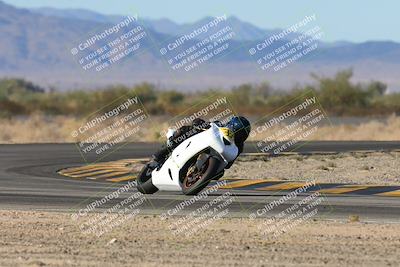 media/Nov-16-2024-CVMA (Sat) [[0e4bb1f32f]]/Race 9-Amateur Supersport Middleweight/